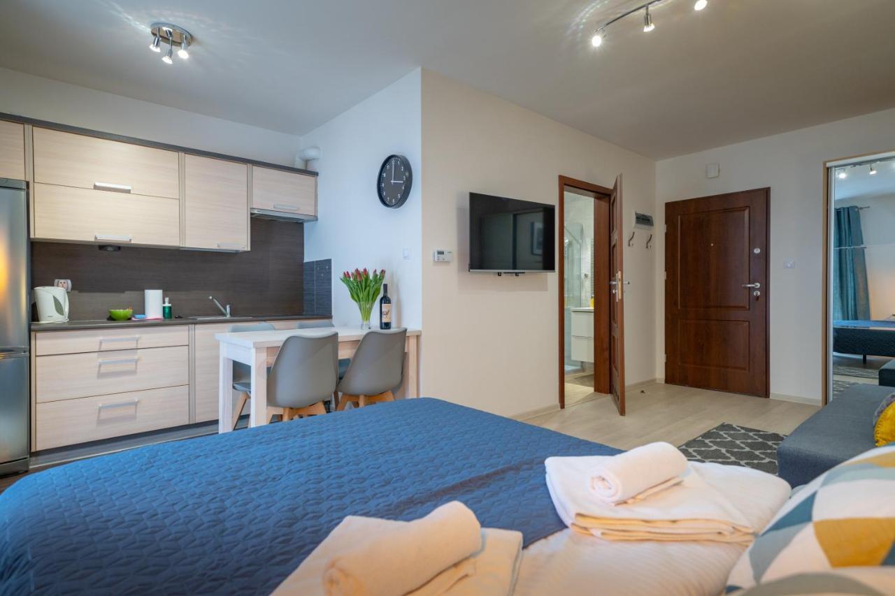 שצ'קלארסקה פוראובה Rentplanet - Apartamenty Pstrowskiego מראה חיצוני תמונה