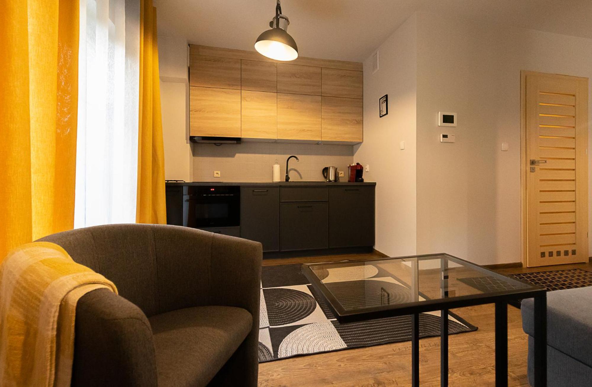 שצ'קלארסקה פוראובה Rentplanet - Apartamenty Pstrowskiego מראה חיצוני תמונה